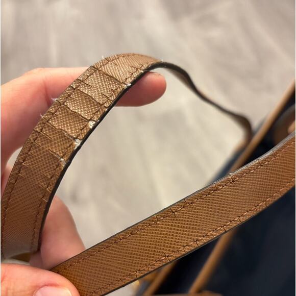 MICHAEL KORS Kempton Women's Nylon Tote Purse Shoulder Bag Navy - Picture 7 of 9